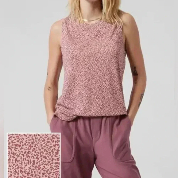 Athleta Breezy tank woman’s  Micro Cheetah Bashful Rose size Small - Picture 1 of 12